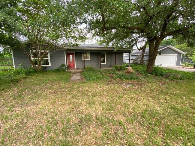 Building Photo - 9857 Co Rd 745