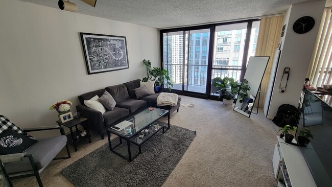 Photo - 10 E Ontario St Unit 2210