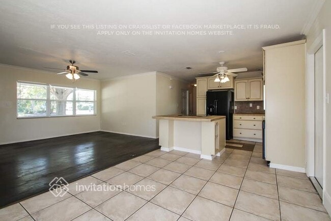 Photo - 5620 2nd Ave Dr W