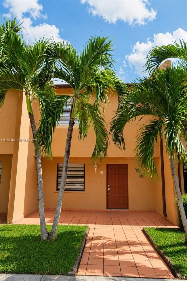 Building Photo - 3659 SW 99th Ave
