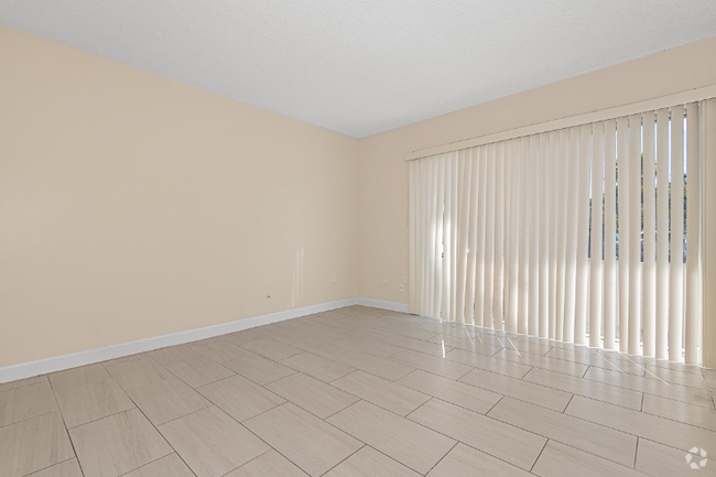 Building Photo - 7705 SW 86th St Unit B-310 Rental