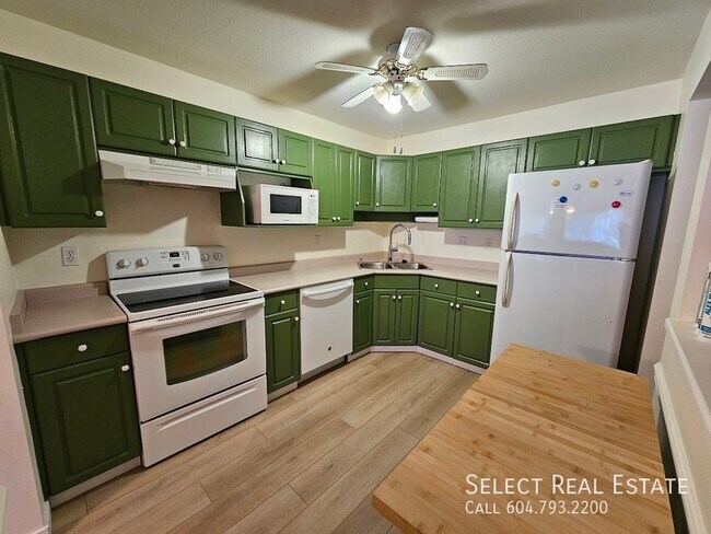 Photo - 32044 Old Yale Rd