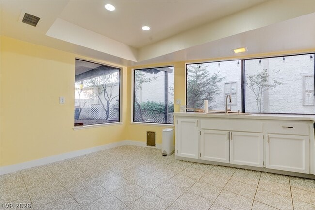 Photo - 2204 Plaza Del Robles