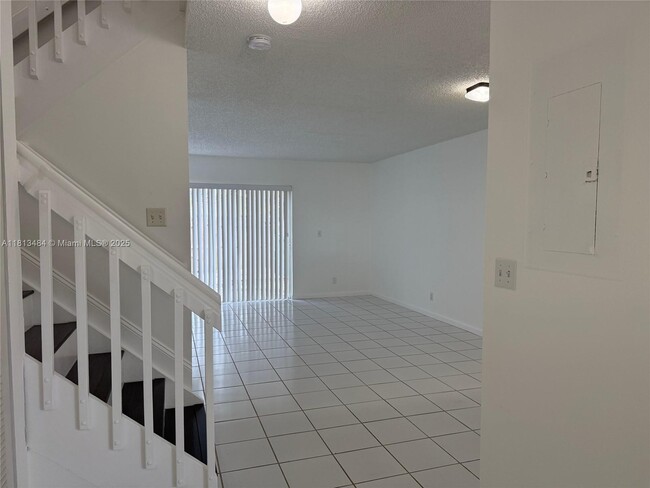 Photo - 17432 SW 140th Ct