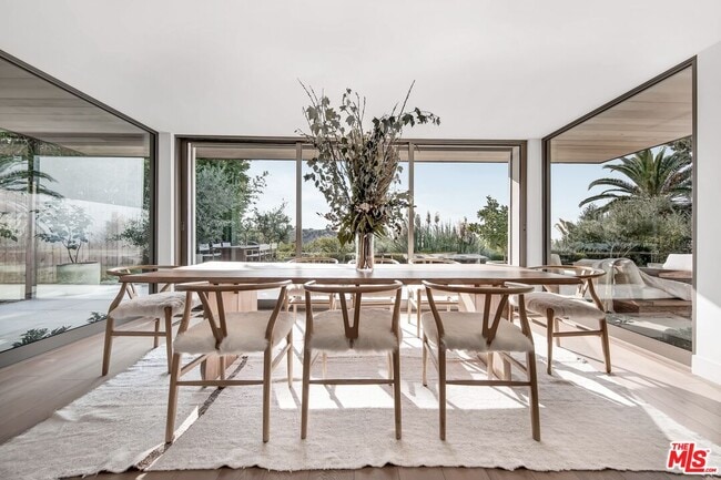 Photo - 3539 Beverly Ridge Dr