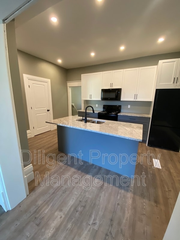 Photo - 203 Rubidge St