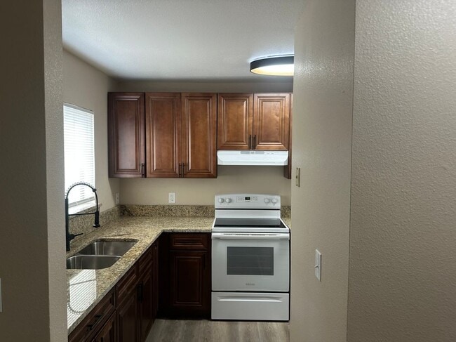 Photo - 135 Jones Ln