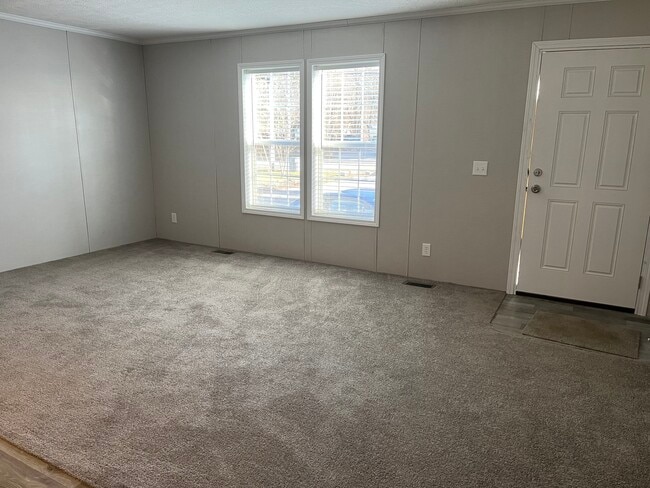 Photo - 6610 Lear Nagle Rd