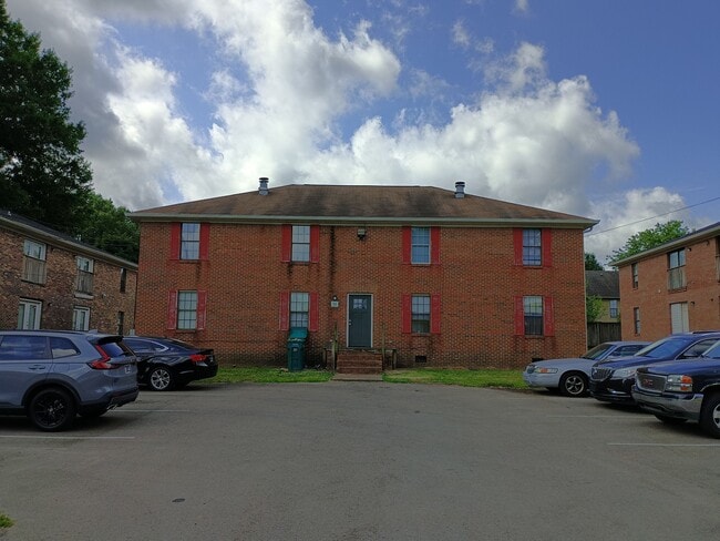 Building Photo - 36 Brianfield Dr Unit D