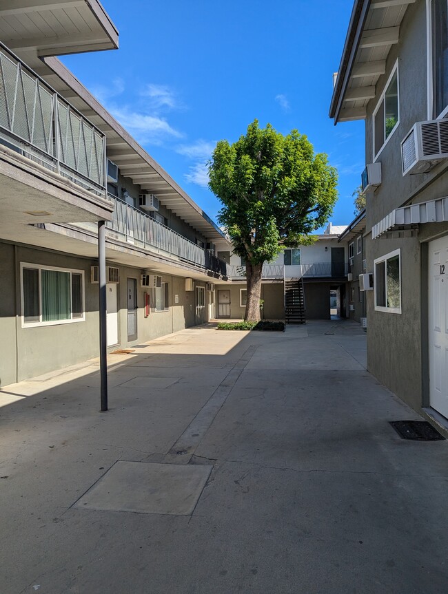 Sylemona Apartments