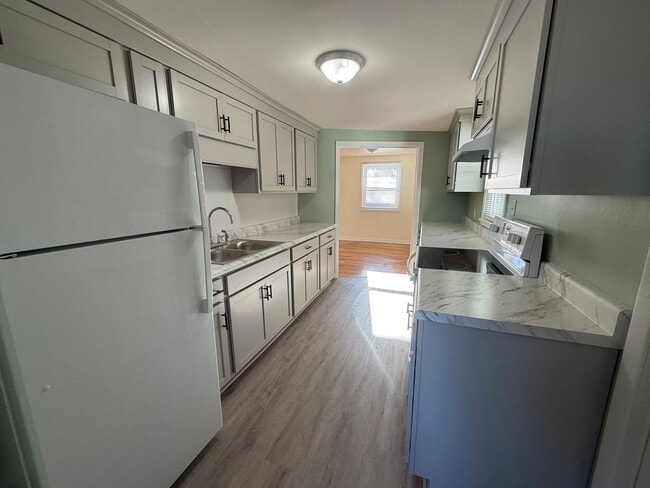 Photo - Charming 3 bedroom brick House