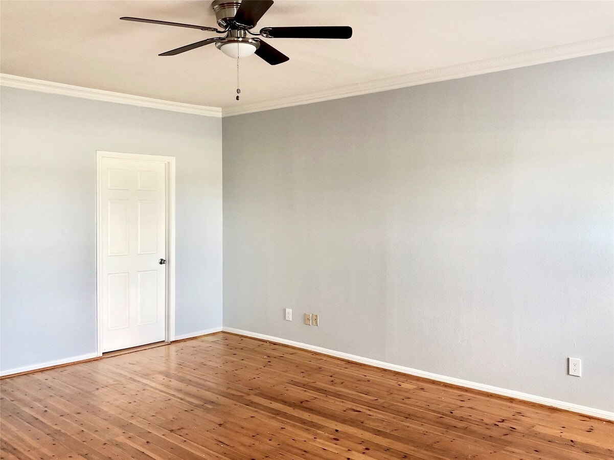 Photo - 3178 Holly Hall St