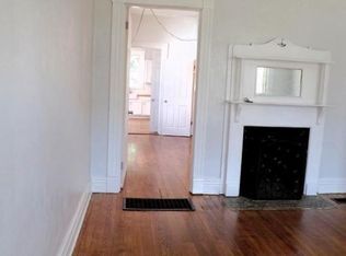 Photo - 907 Lydia Street