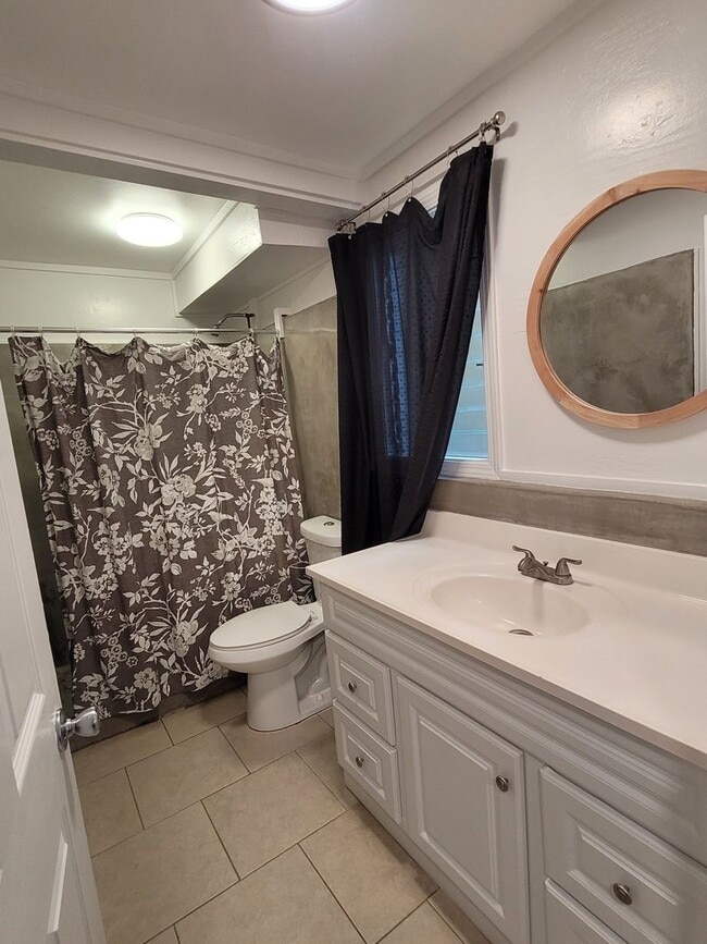 Photo - 525 Unidad B