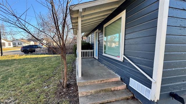 Photo - 716 Gardiner St