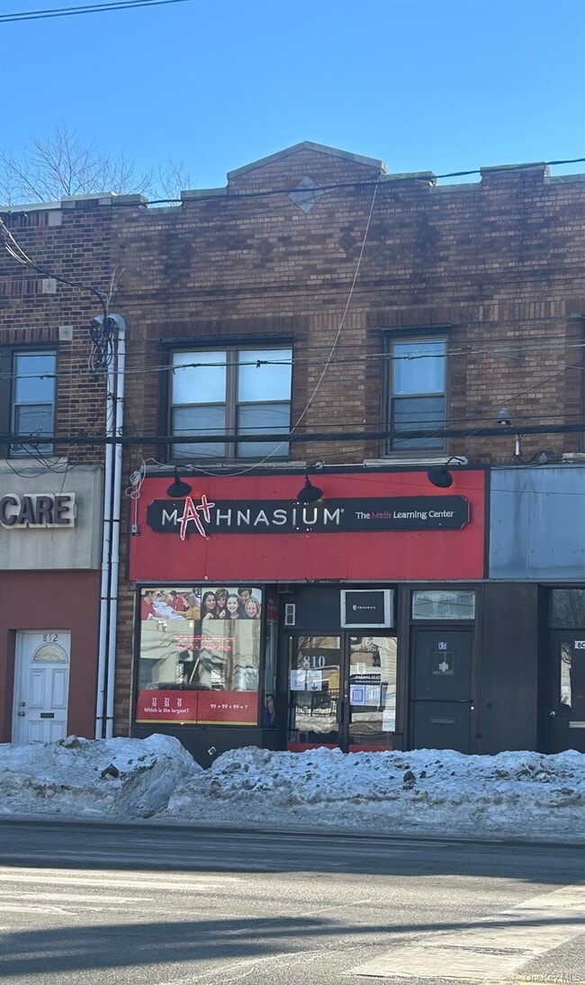 Building Photo - 810 Jericho Tpke Unit 2