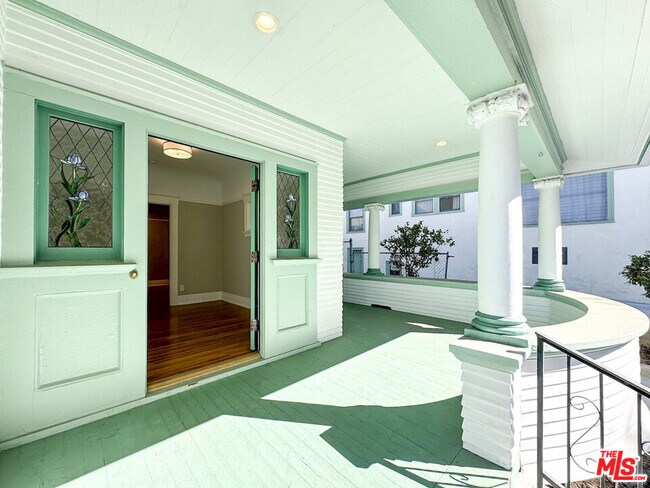 Photo - 922 W Kensington Rd