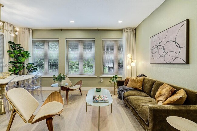 1018 Meridian Ave Unit 2