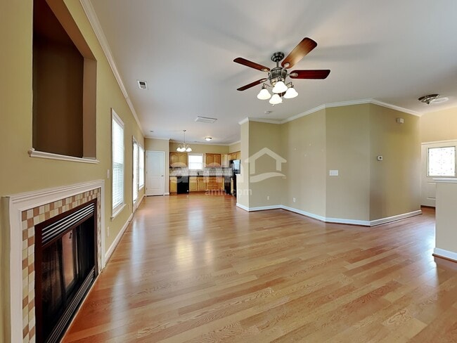 Photo - 1935 Shillington Dr