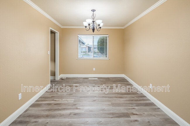 Photo - 304 Cabrillo Pl