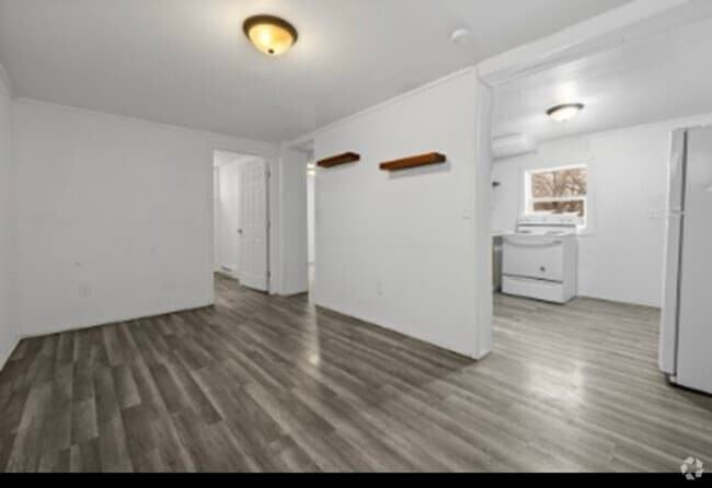 Building Photo - 904 Willsie Ave Rental