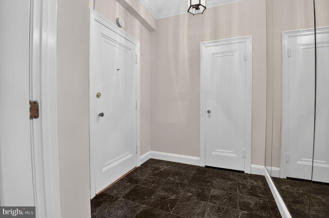 Photo - 2737 Devonshire Pl NW Unit 105