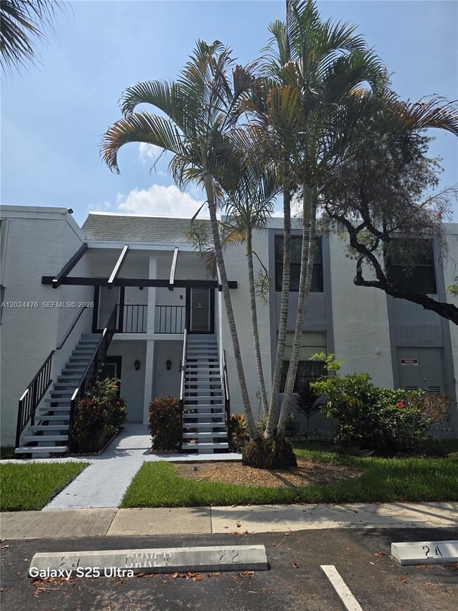 Building Photo - 7396 NW 18th St Unit 104