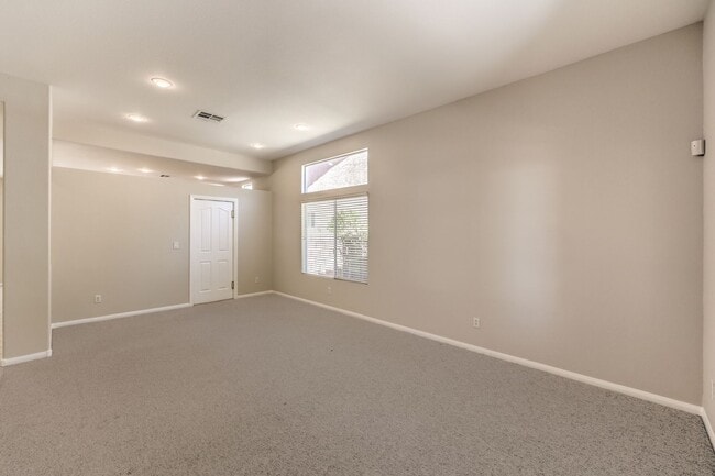 Photo - single story / 3 car garage / 3 bedrooms / 3 baths