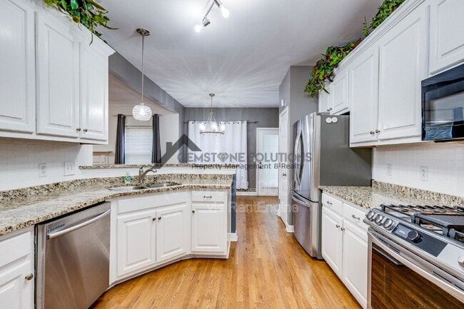 Photo - 1024 Belcor Dr