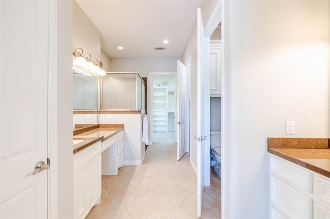 Building Photo - 6883 Kingston Cove Ln