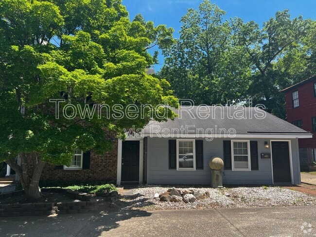 Building Photo - 202 Woodside Ave Rental