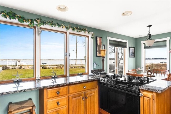 Photo - 163 Beachwood Dr