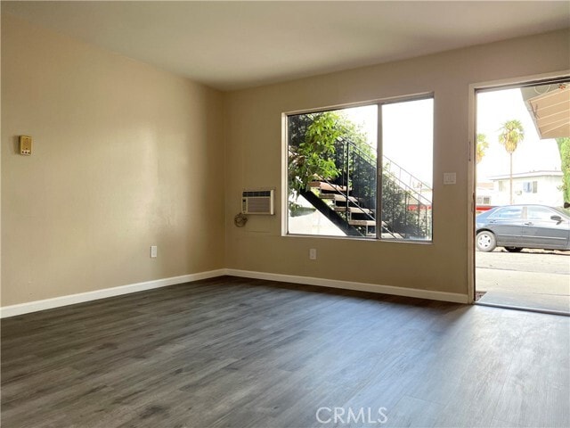 640 Ward St Unidad 1