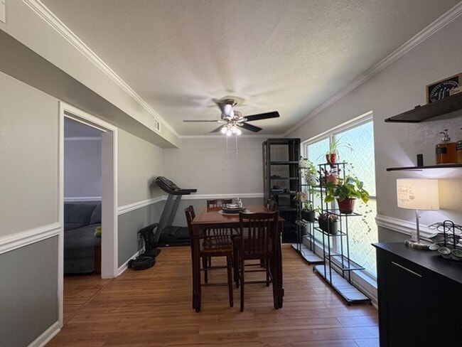 Photo - 374 N Llyod Street, Crestview, FL 32536