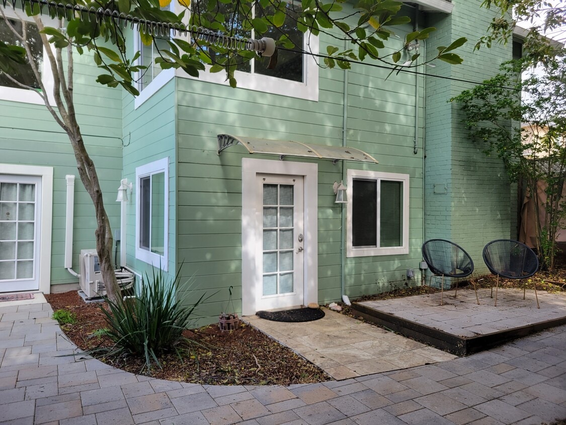 Photo - 2549 Tamalpais Ave (El Cerrito, CA)