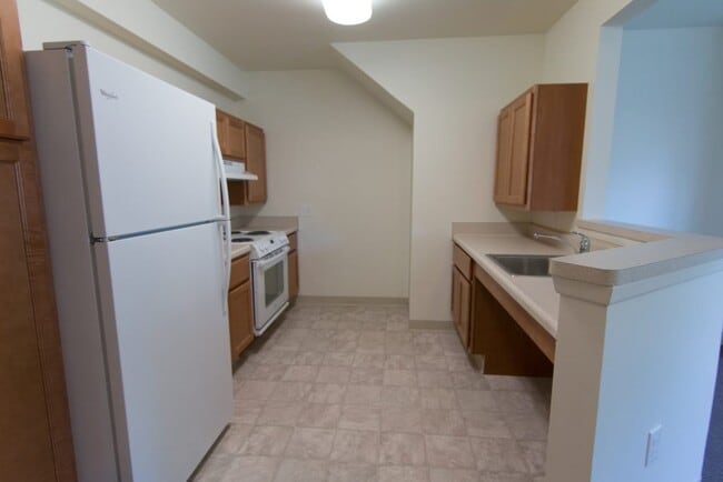 Harris Park Apts