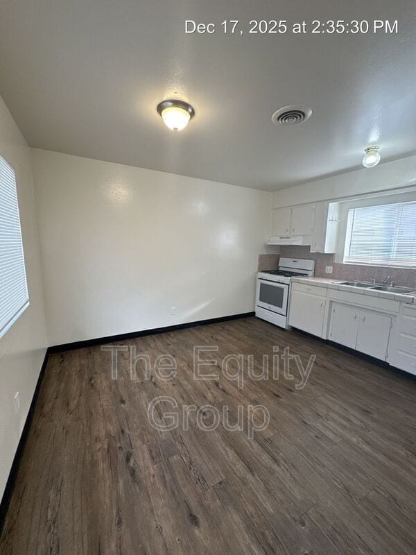 Photo - 801 S Conyer St Unit C