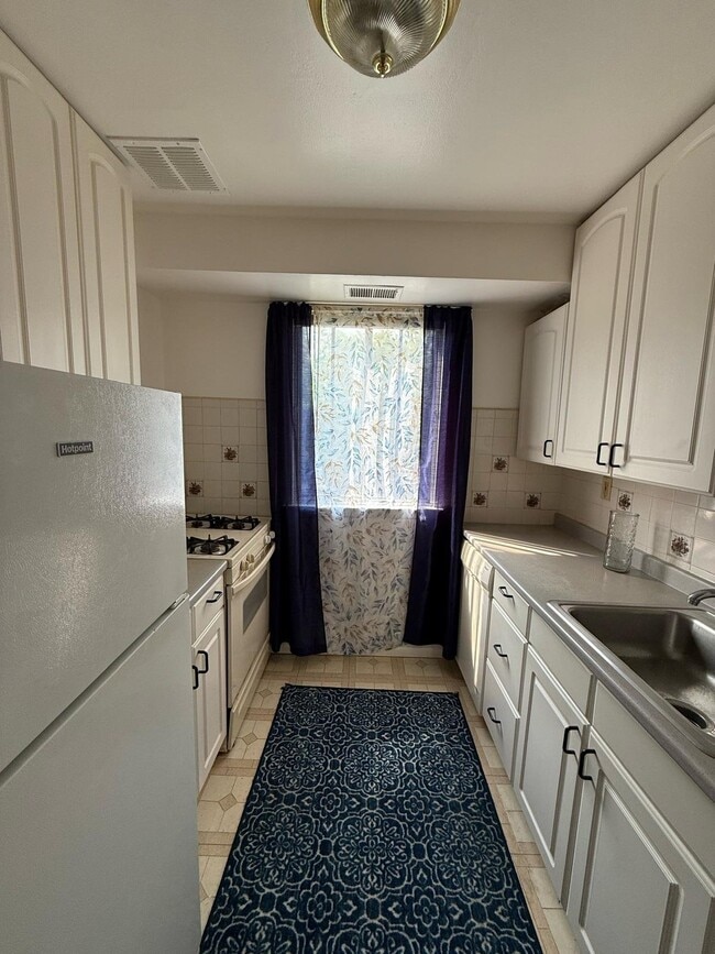 Photo - 9921 Bustleton Ave