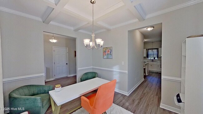 Photo - 1003 Marston Dr