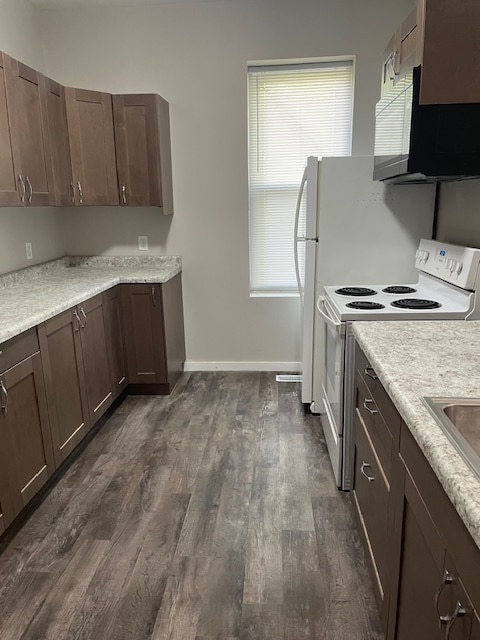 Photo - 4426B Holly Ave