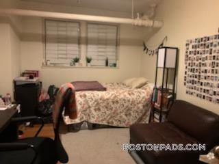 Building Photo - 1630 Commonwealth Avenue Rental