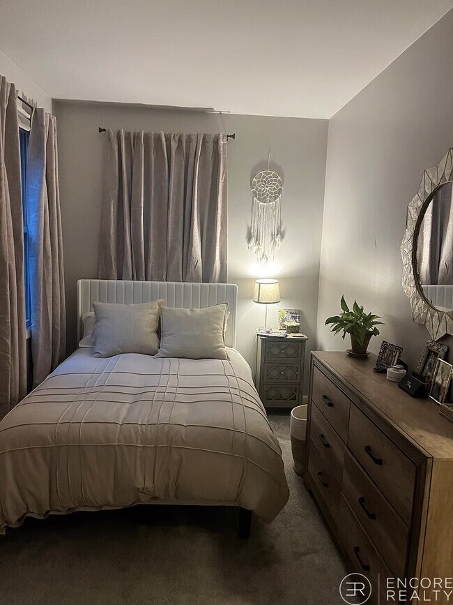 Photo - 142 High St Unit 2