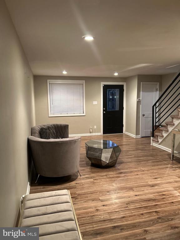 Photo - 777 Bennington Rd