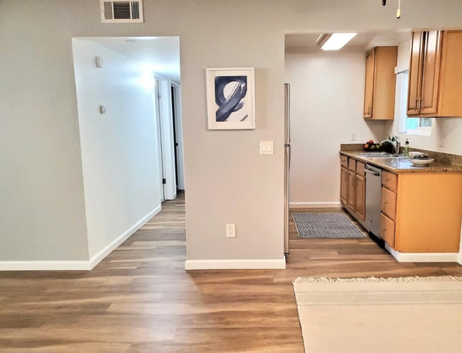 Photo - 121 Massol Ave Unit 309