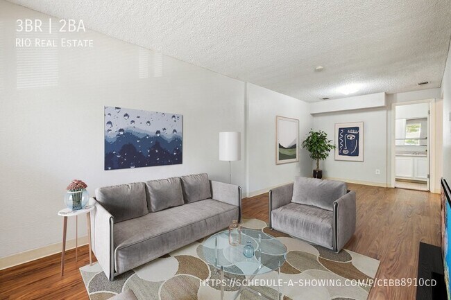 Photo - 2110 N Williams St Unit 230