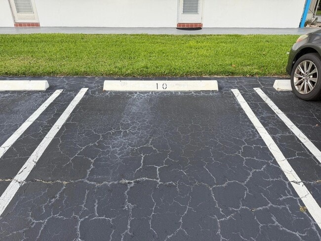 Photo - 1113 Lake Terrace Unit 2050