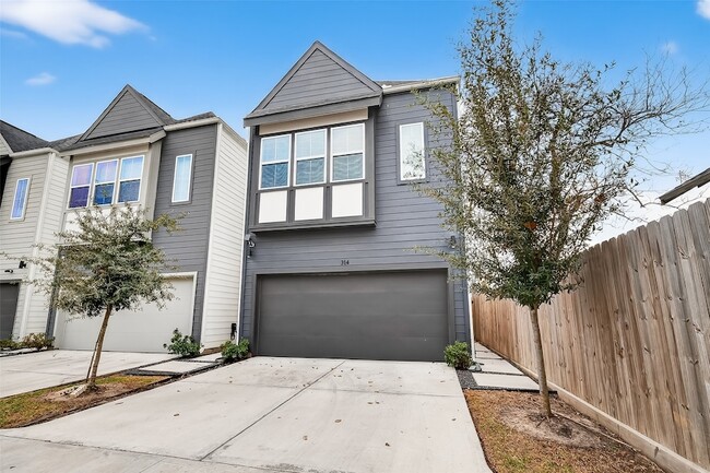 Photo - 314 Neyland St