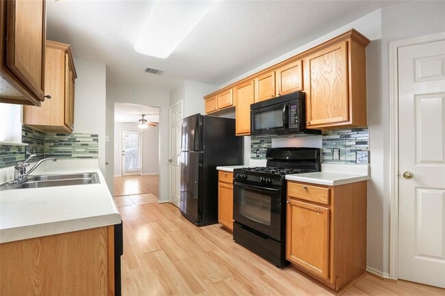 Photo - 15204 Drusilla's Dr