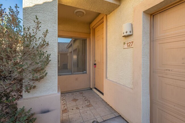 Photo - Brand new appliances