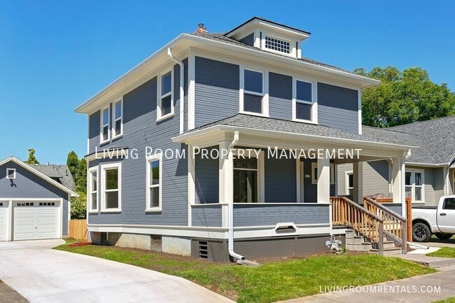Building Photo - 4137 NE 8th Ave